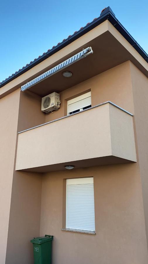 Apartment Matic Vrsi Zewnętrze zdjęcie